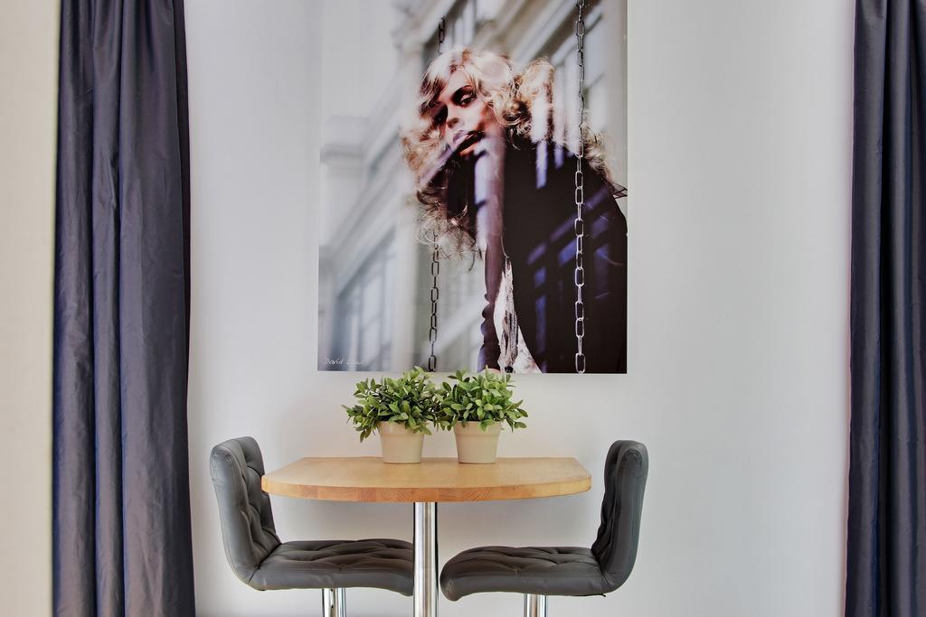 Short Stay Group Museum View Serviced Apartments パリ 部屋 写真